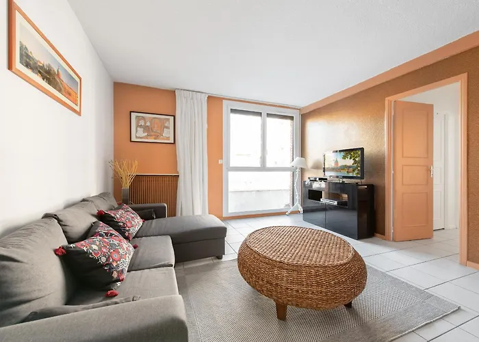 T3 Centre A 2 Pas Du Metro - Parking Gratuit *